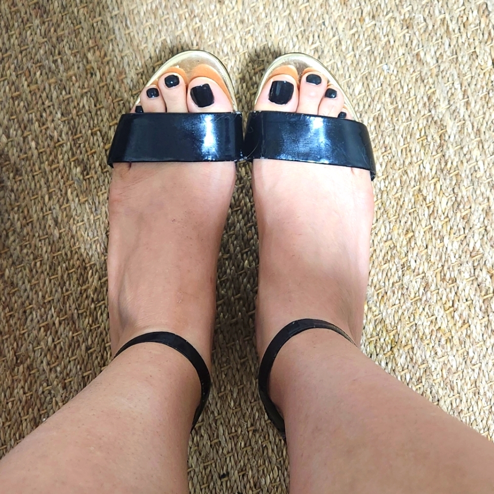 Albany sandals, wedges, for a narrow foot